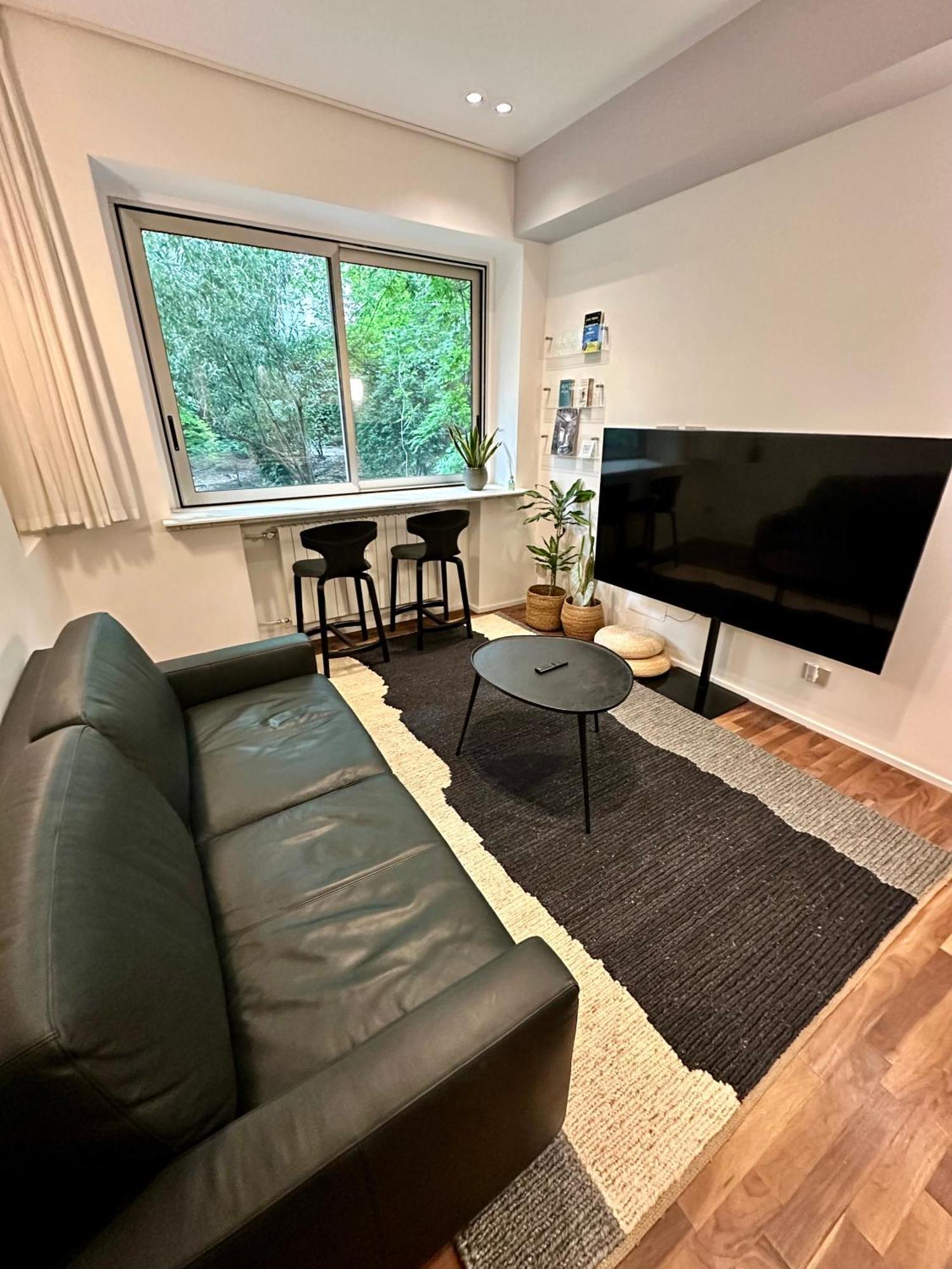 Casa Broletto - Centro Citta Apartment Милано Екстериор снимка