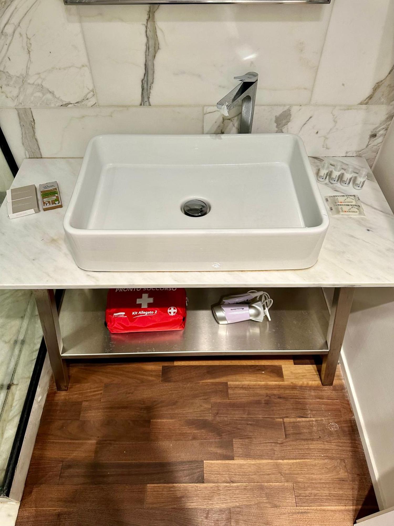 Casa Broletto - Centro Citta Apartment Милано Екстериор снимка